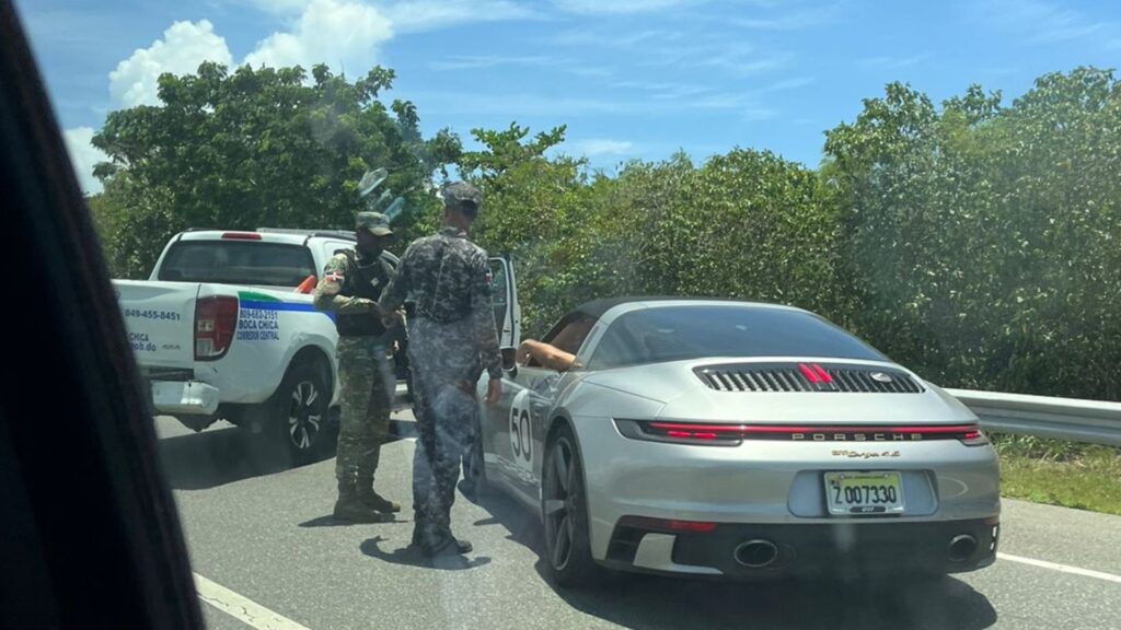 persecucion-policial-termina-con-conductor-de-porsche-detenido-en-autovia-del-este