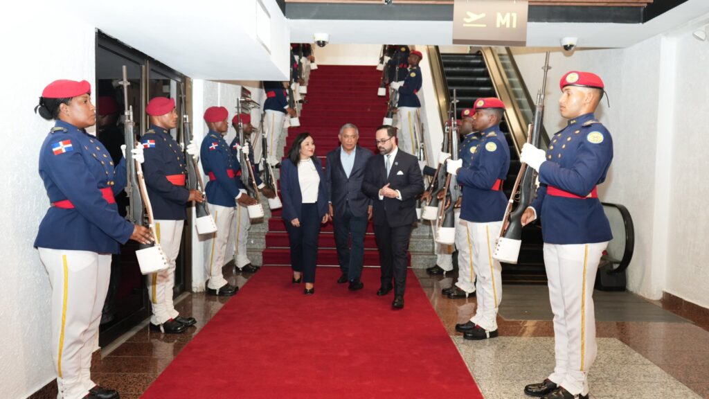 representantes-de-diversos-paises-llegan-a-rd-para-investidura-de-abinader