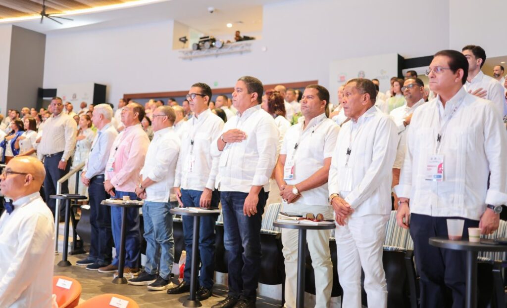 legisladores-participan-en-seminario-de-induccion-“liderazgo-legislativo-transformador”