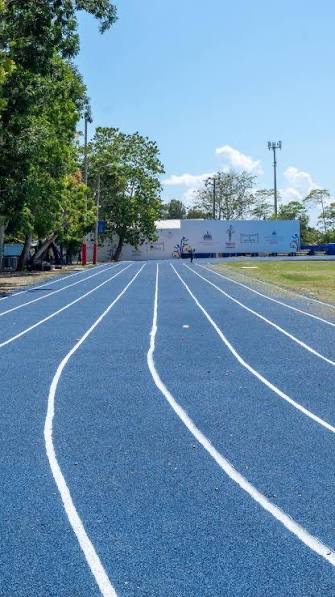 INEFI aclara que cierre de pista de atletismo en San Francisco de Macorís responde a mantenimiento preventivo técnico y garantía de la obra