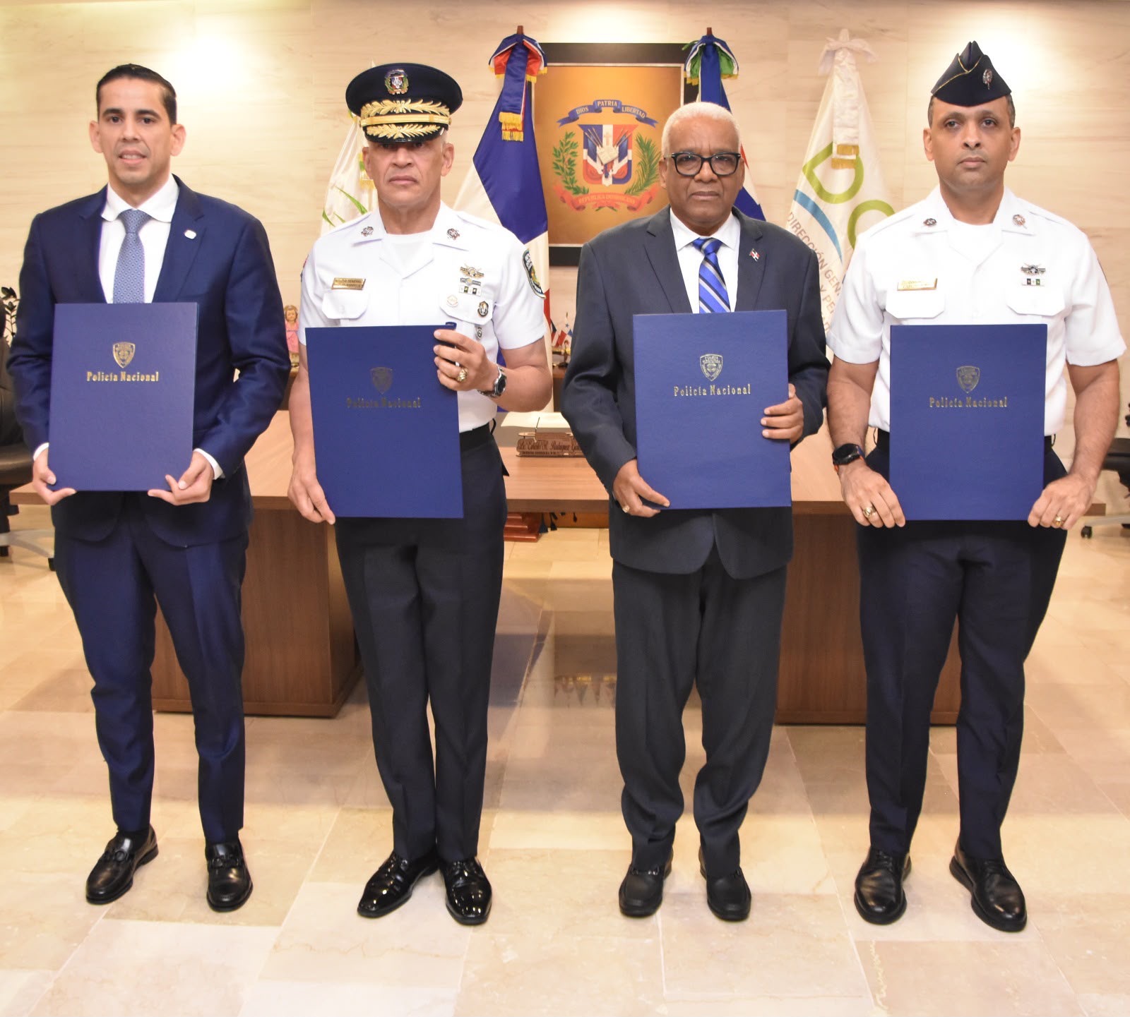 DGJP, P.N., SENASA y el COREPOL firman Resolución en beneficio de jubilados y pensionados de la Policía